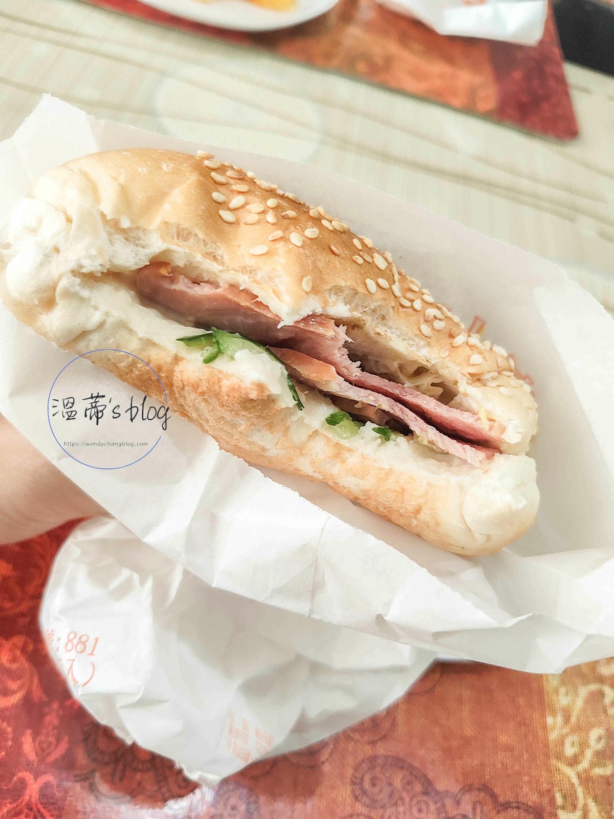 20251001-5pn42 20251001-5pn42