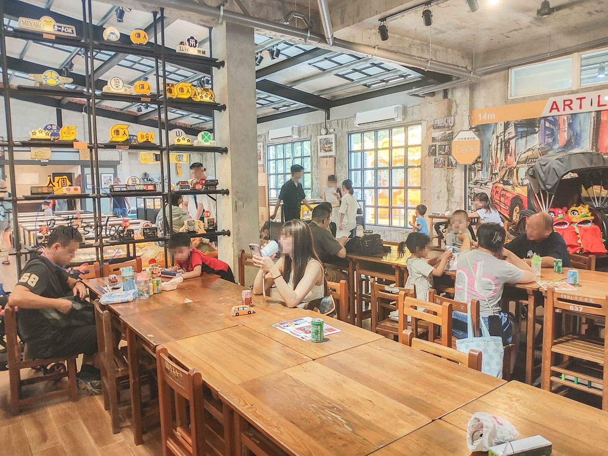 20251001-gz7wz 20251001-gz7wz