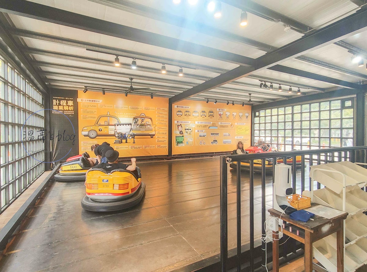 20251001-ny5f8 20251001-ny5f8