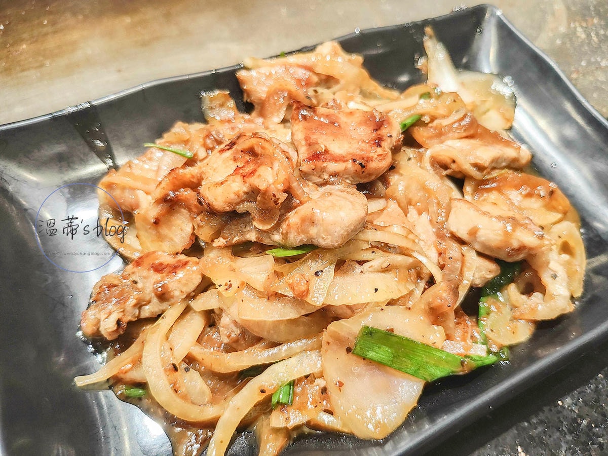 20251001-yf3uf 20251001-yf3uf