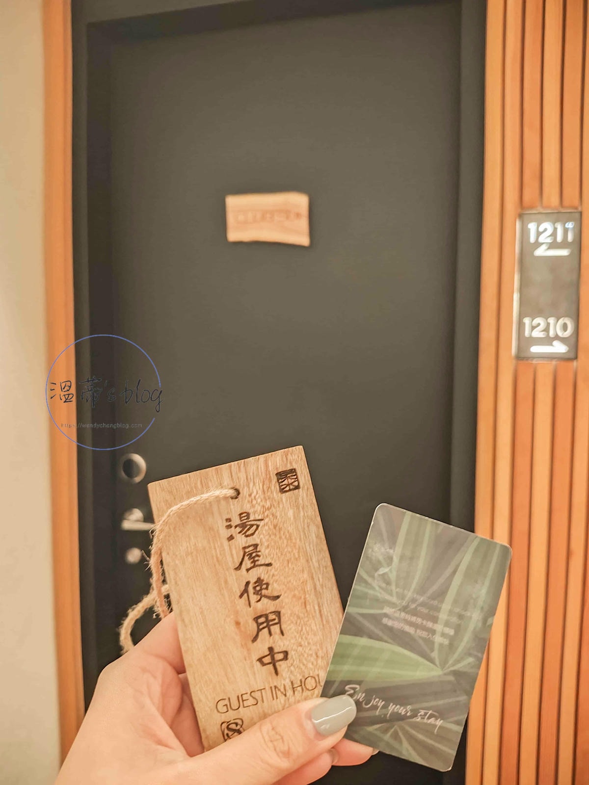 20251001-qhk5h 20251001-qhk5h