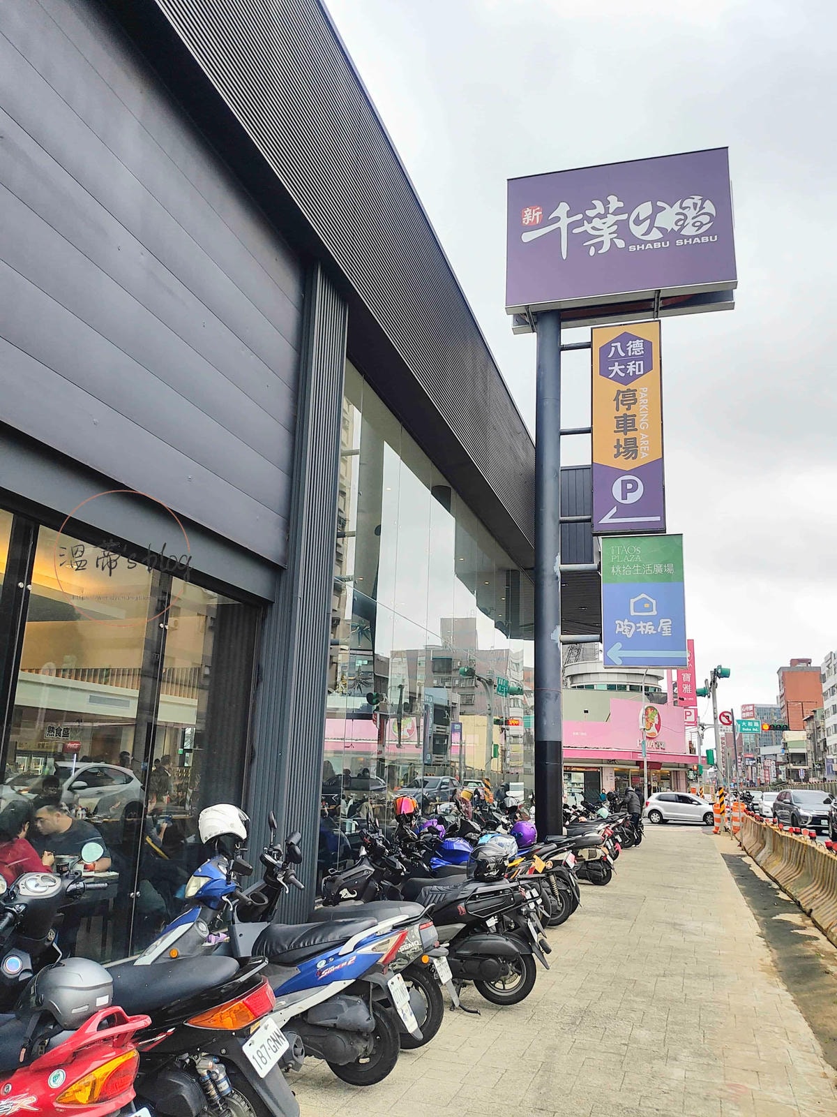 20251001-7v2ux 20251001-7v2ux