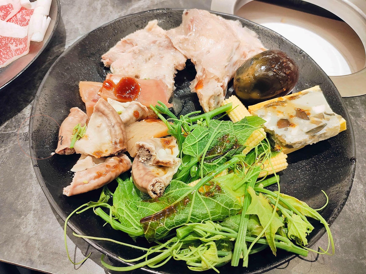 20251001-pqwg6 20251001-pqwg6