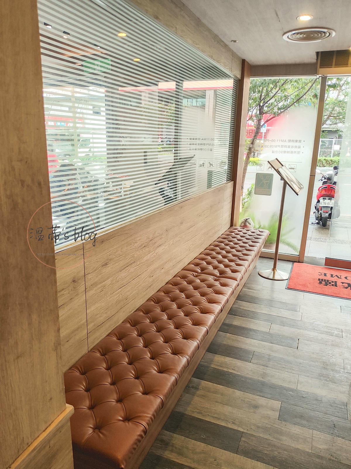 20251001-2o08q 20251001-2o08q