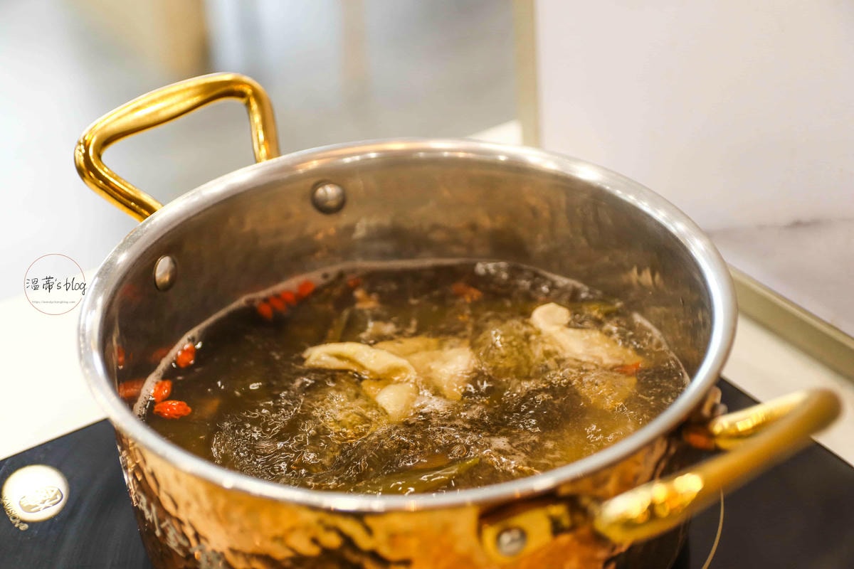 20251001-50dy4 20251001-50dy4