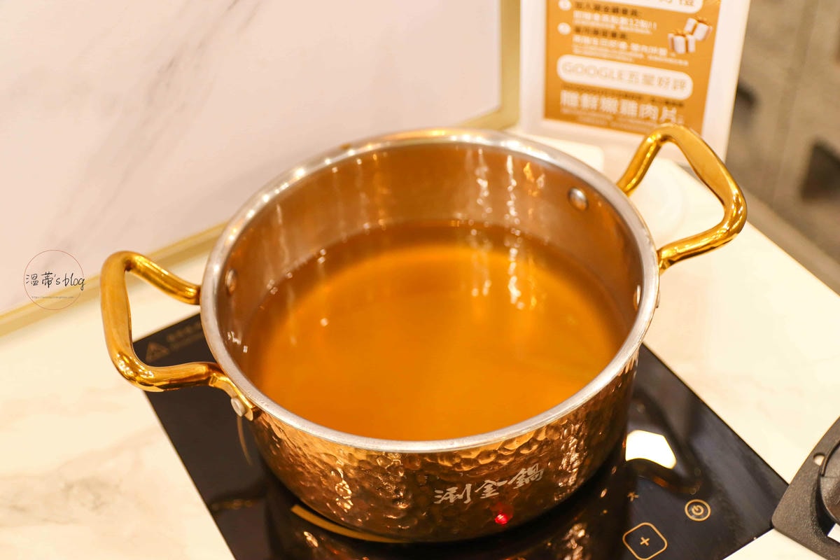 20251001-dd48n 20251001-dd48n