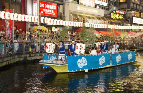 日本｜大阪景點｜難波八阪神社：巨型獅子頭守護你的好運！