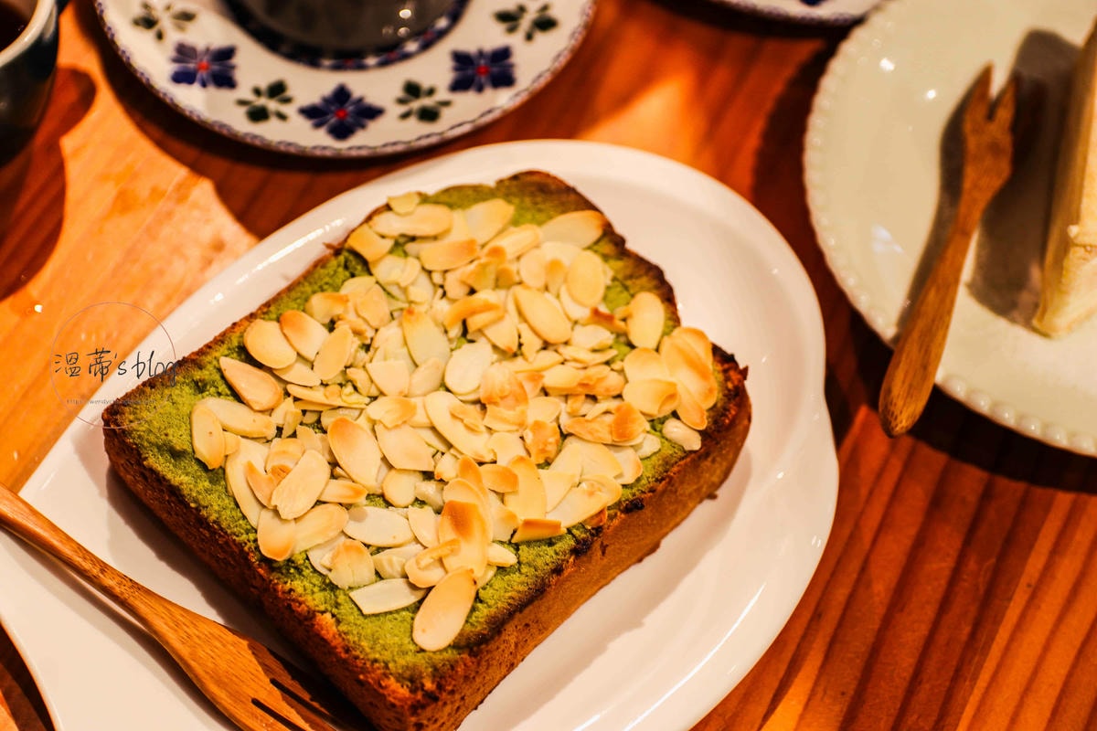 20251001-d9snz 20251001-d9snz