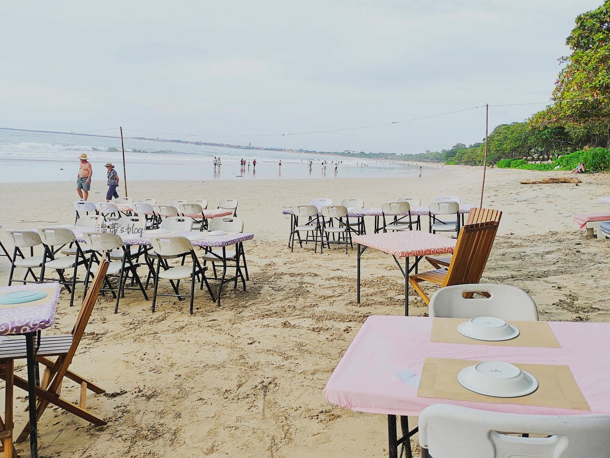 HATIKU Jimbaran室外座位