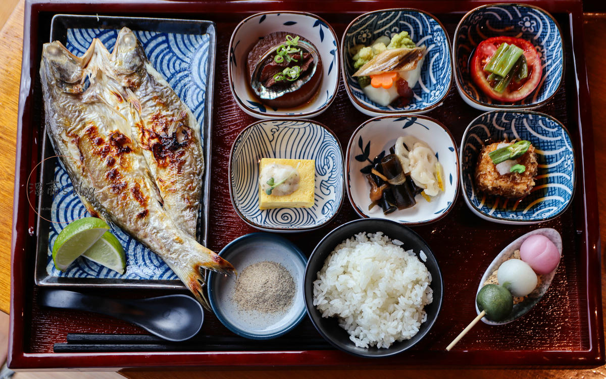 石門水庫景觀餐廳-「環湖咖啡2號店」全新菜單登場,在湖光山色中遠離塵囂-附菜單 - 第27張圖 一夜干