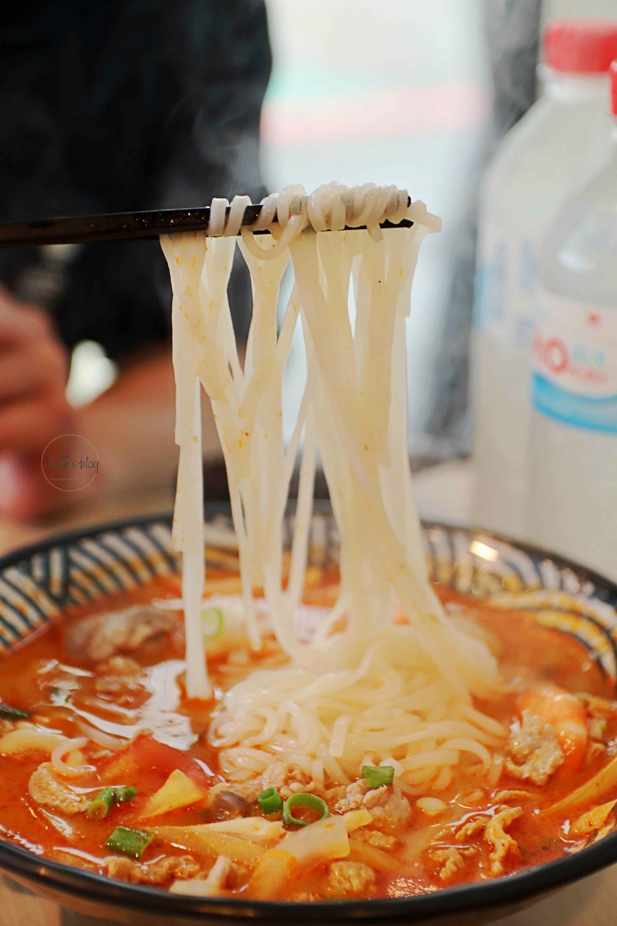 20251001-f4gct 酸辣海陸拉麵(改河粉)149元