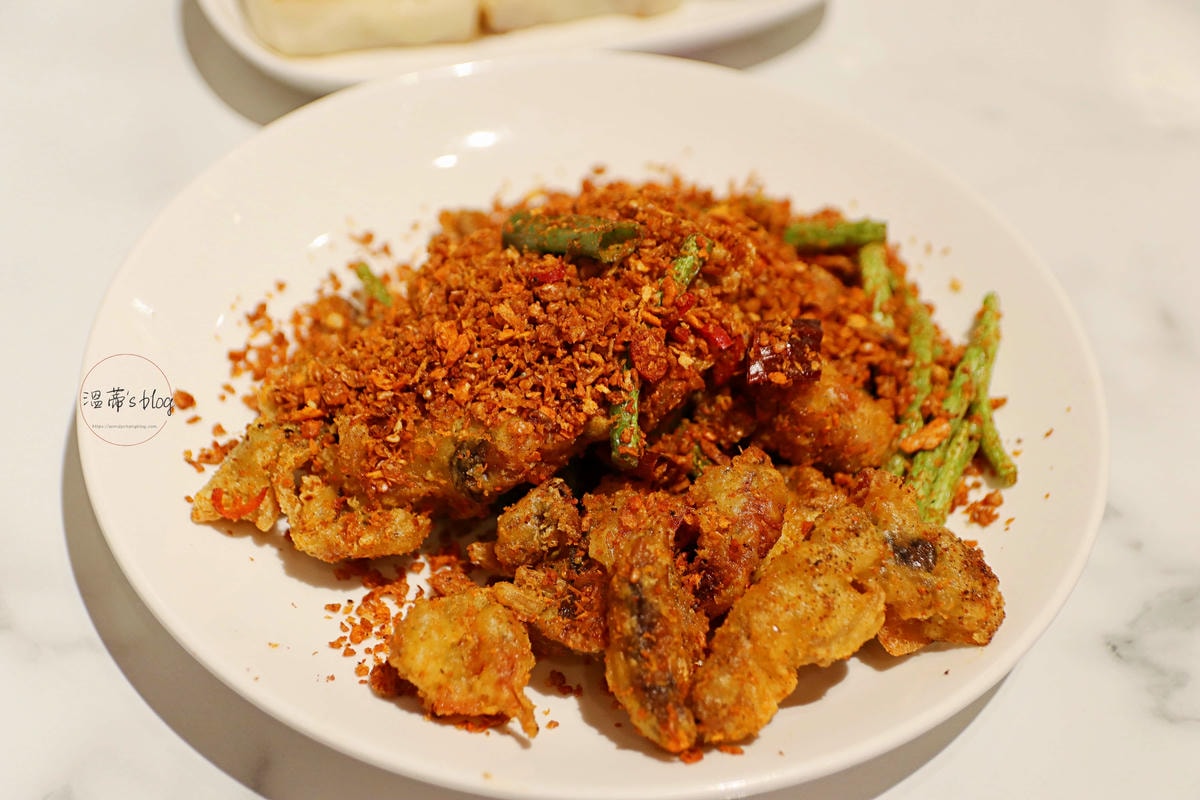 避風塘軟殼蟹350元