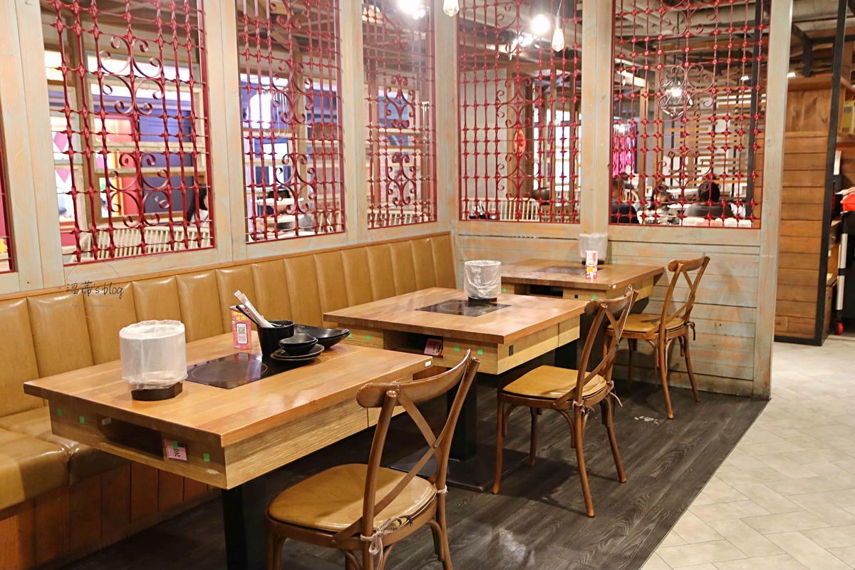 肉多多火鍋 林口昕境店 店內環境