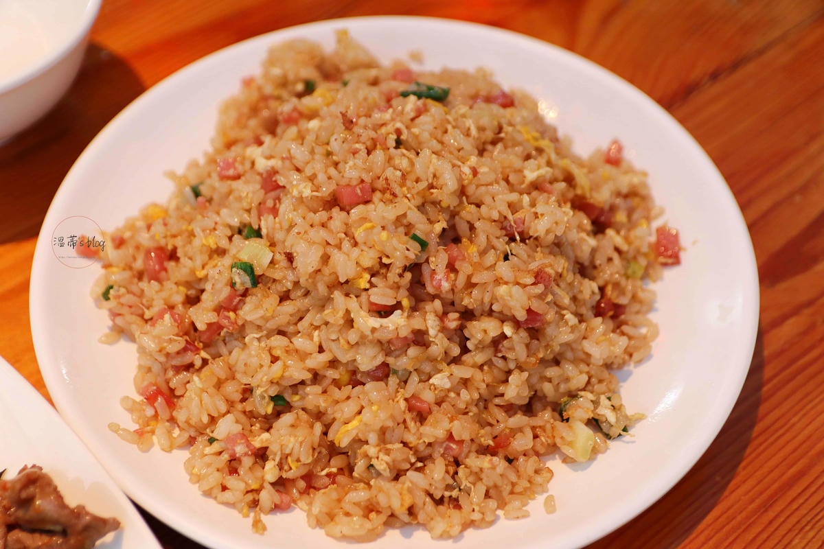 20251001-zfpf2 火腿蛋炒飯(小) 120元