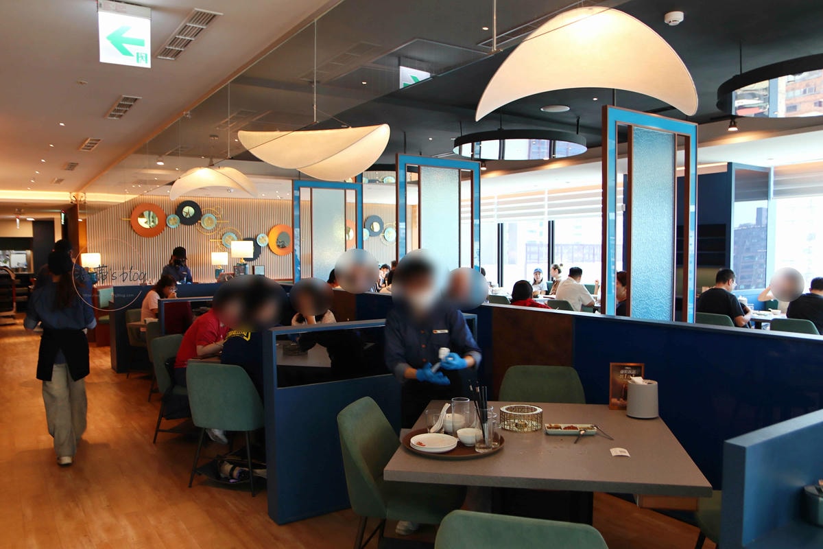 享鴨桃園同德店 用餐環境