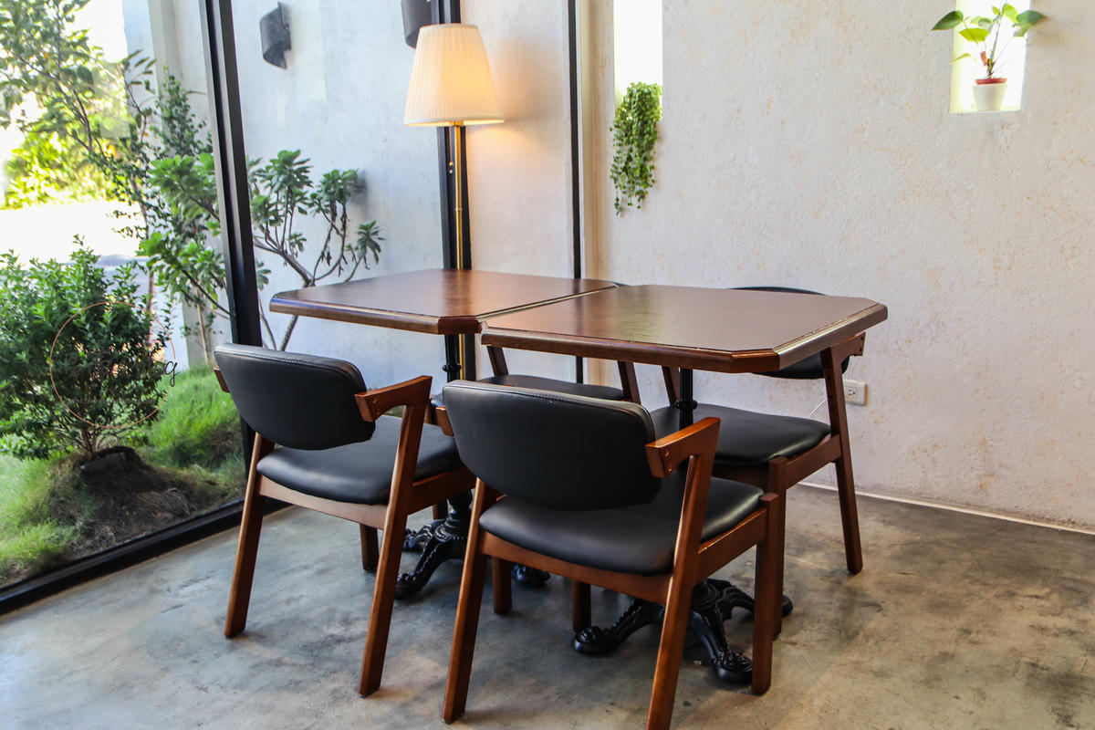 桃園蘆竹咖啡廳「Henion Coffee.赫尼恩」乾淨明亮又好拍的早午餐店-附菜單 - 第8張圖 店內環境