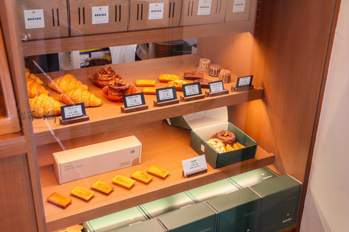 桃園蘆竹咖啡廳「Henion Coffee.赫尼恩」乾淨明亮又好拍的早午餐店-附菜單 - 第10張圖 店內環境