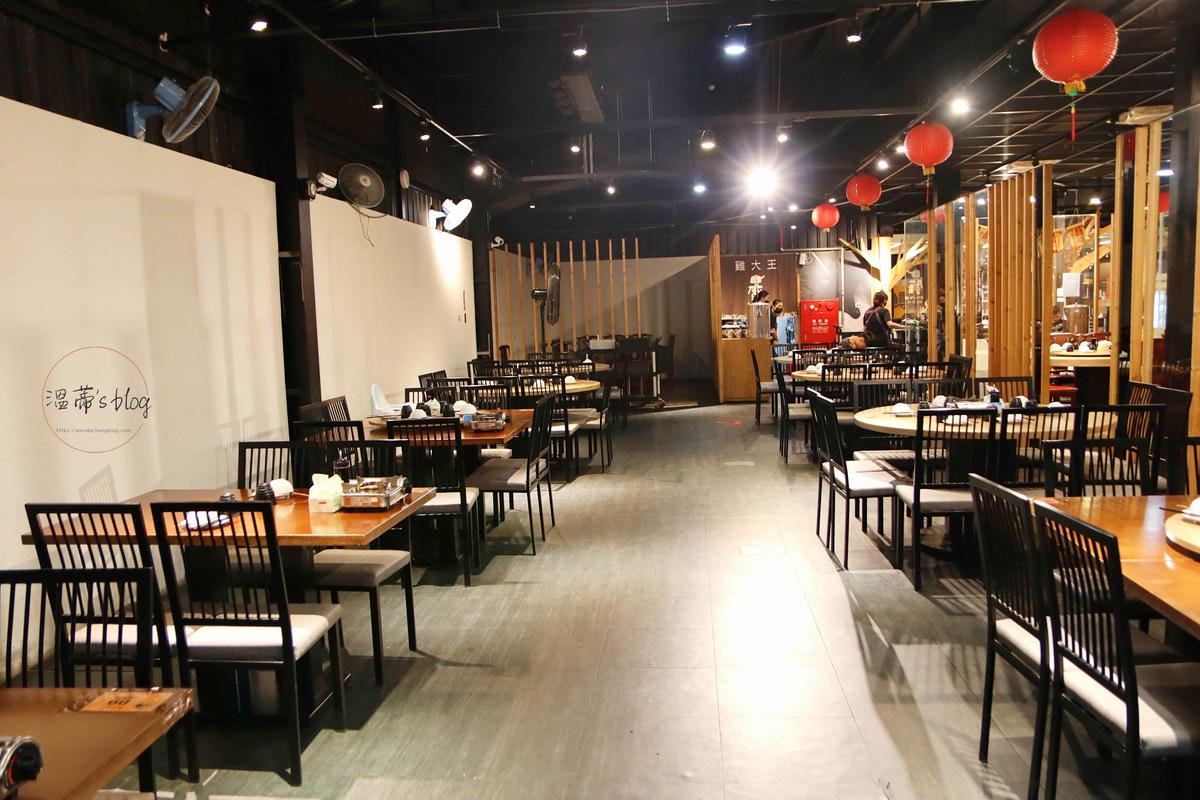 雞大王活蝦啤酒城 店內座位