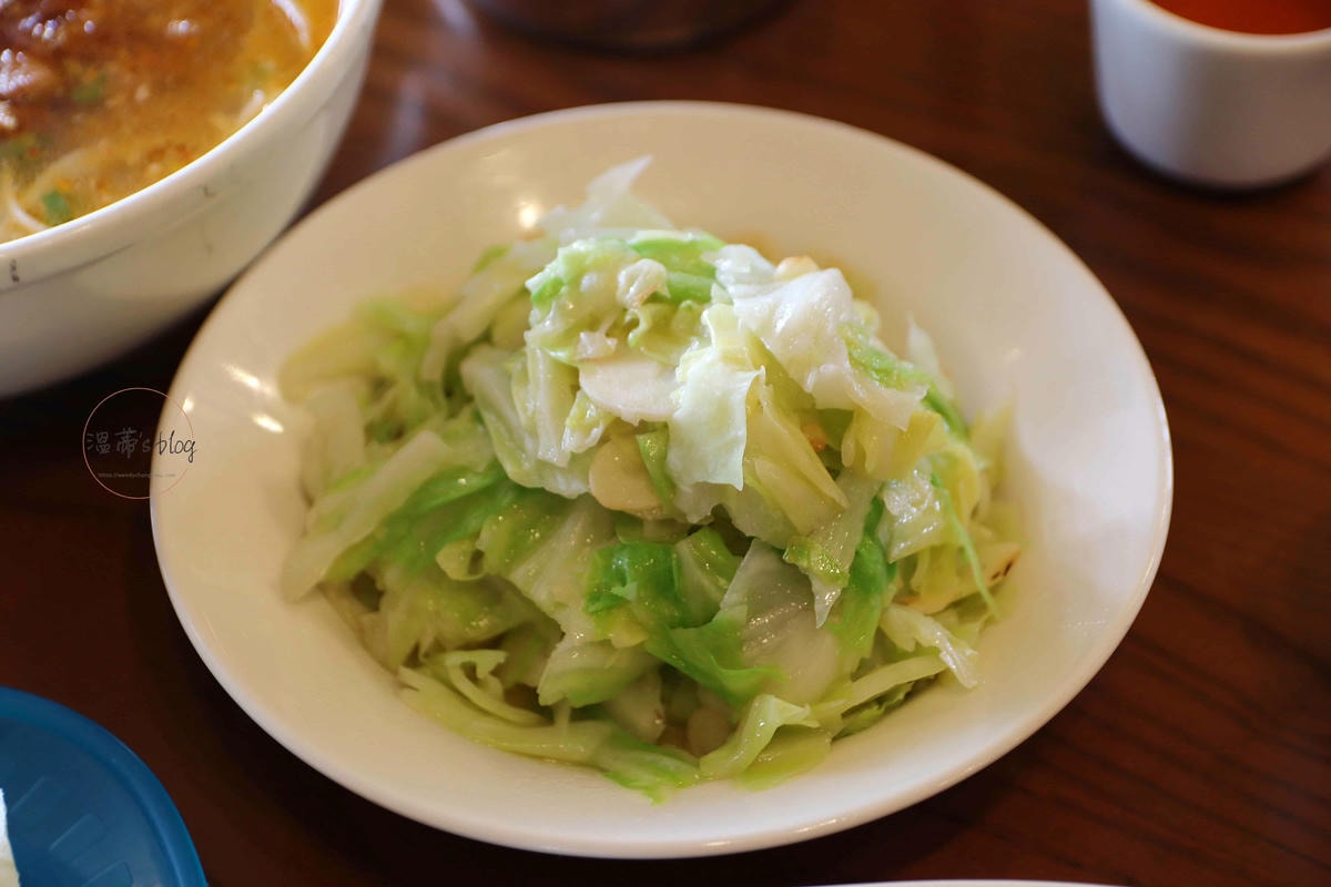炒高山高麗菜200元