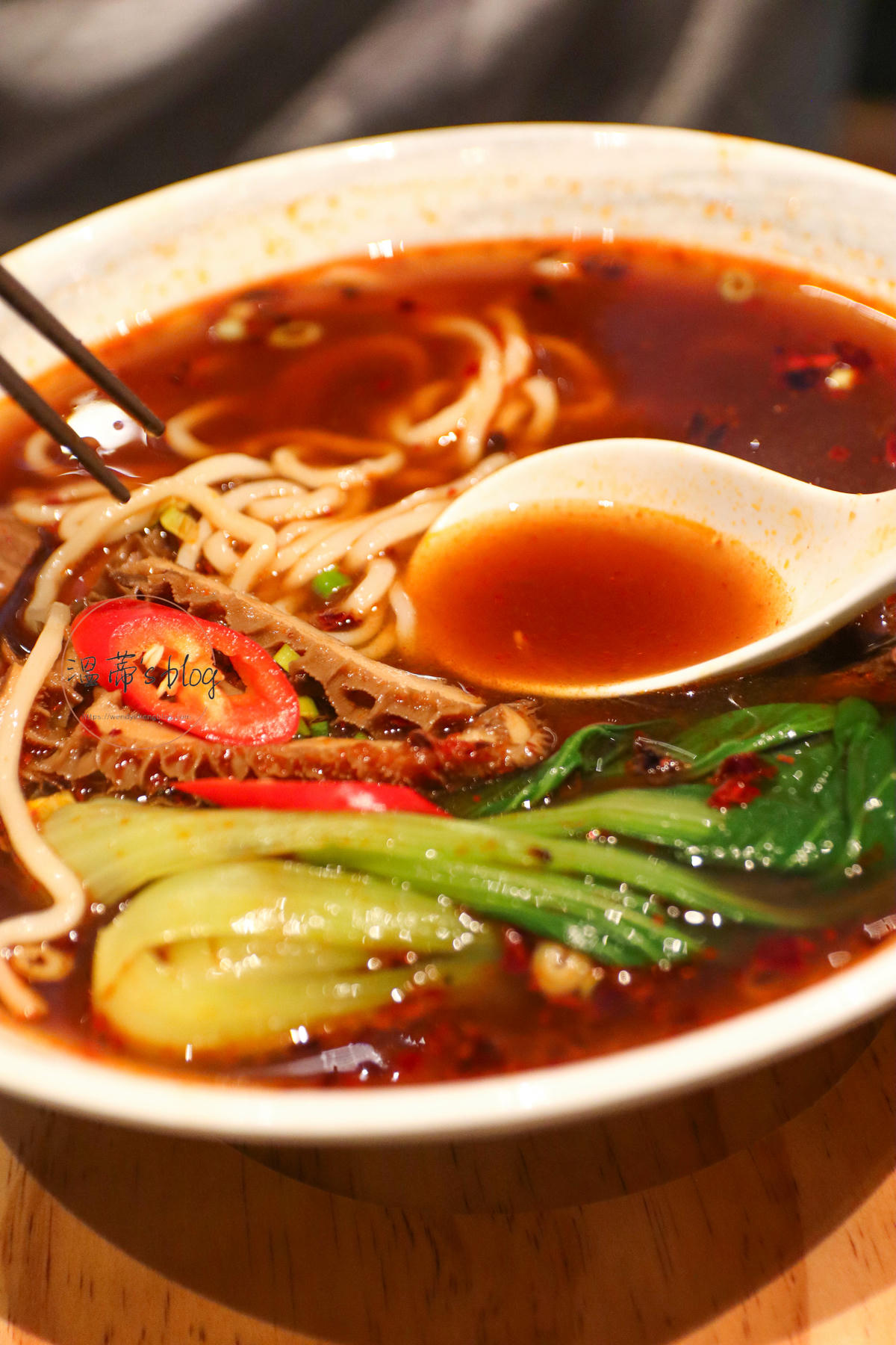 老甕醬燒牛肉麵240元