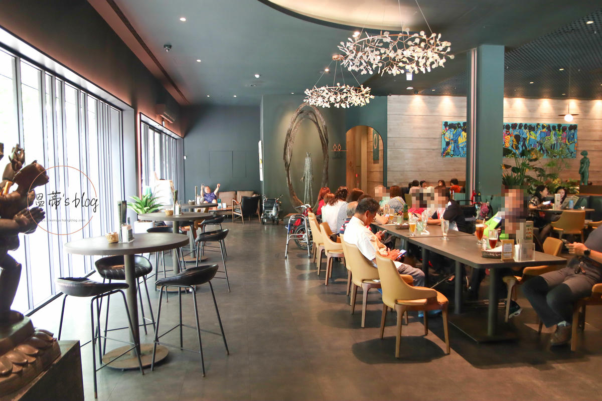 台中南屯餐廳「雲太閒茶文化」結合藝術、簡餐與茶香的療癒空間-附菜單 - 第4張圖 雲太閒茶文化 店內環境