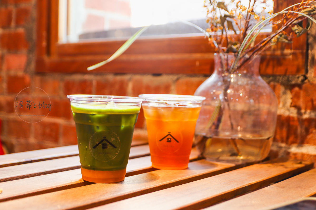 鹿港咖啡廳「弎茶」紅磚老宅×日式茶點-附菜單 - 第20張圖 八女焙茶120元(極低咖啡因)、八女抹茶+消暑芒果特調180元