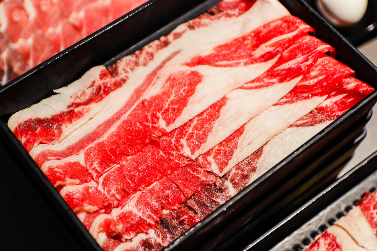 桃園美食「一番地壽喜燒」Prime牛肉+自助吧任你吃到飽-附菜單 - 第23張圖 壽喜燒吃到飽肉品