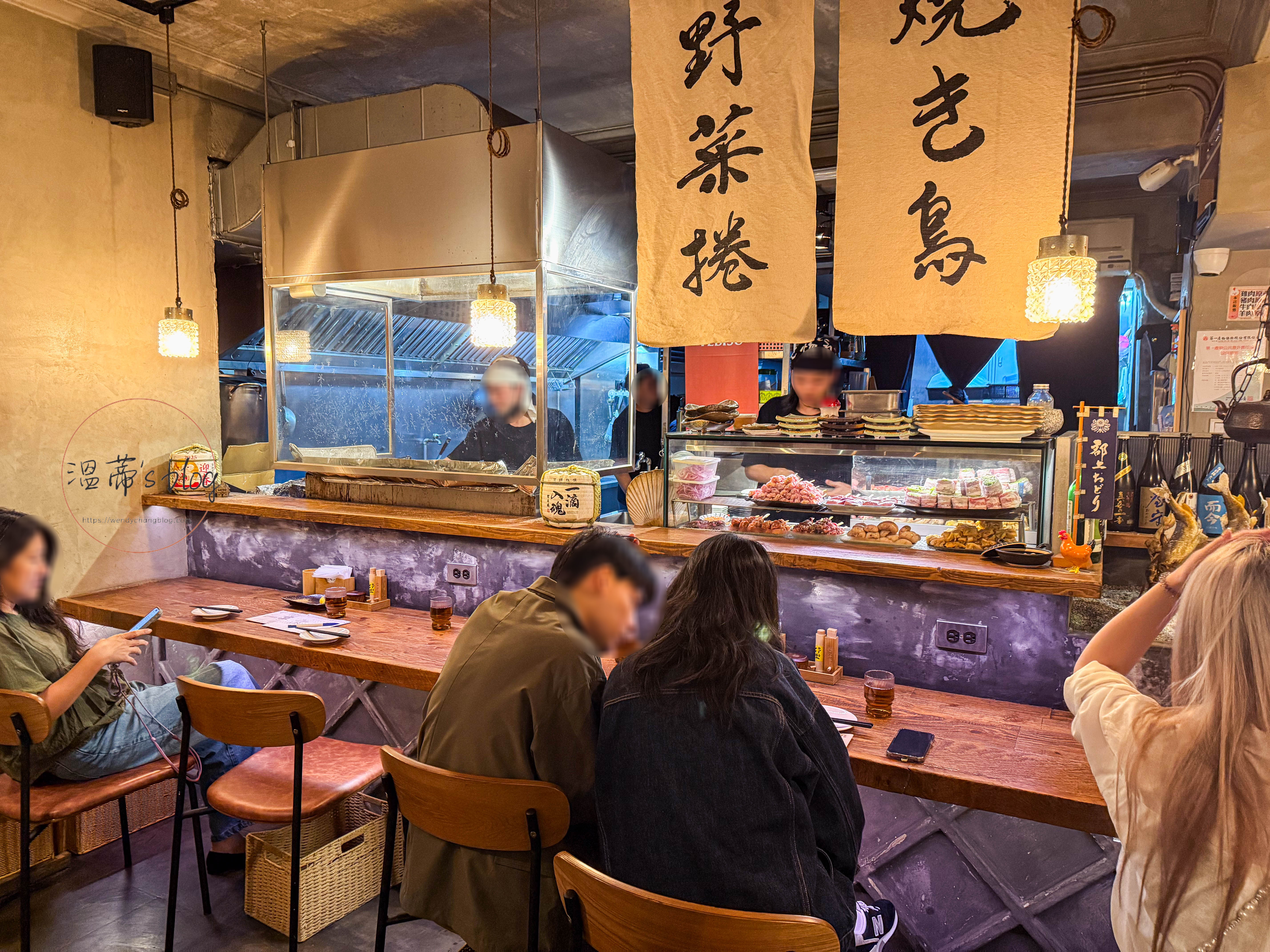京丘炭火燒鳥專門店 遼寧街 居酒屋氛圍
