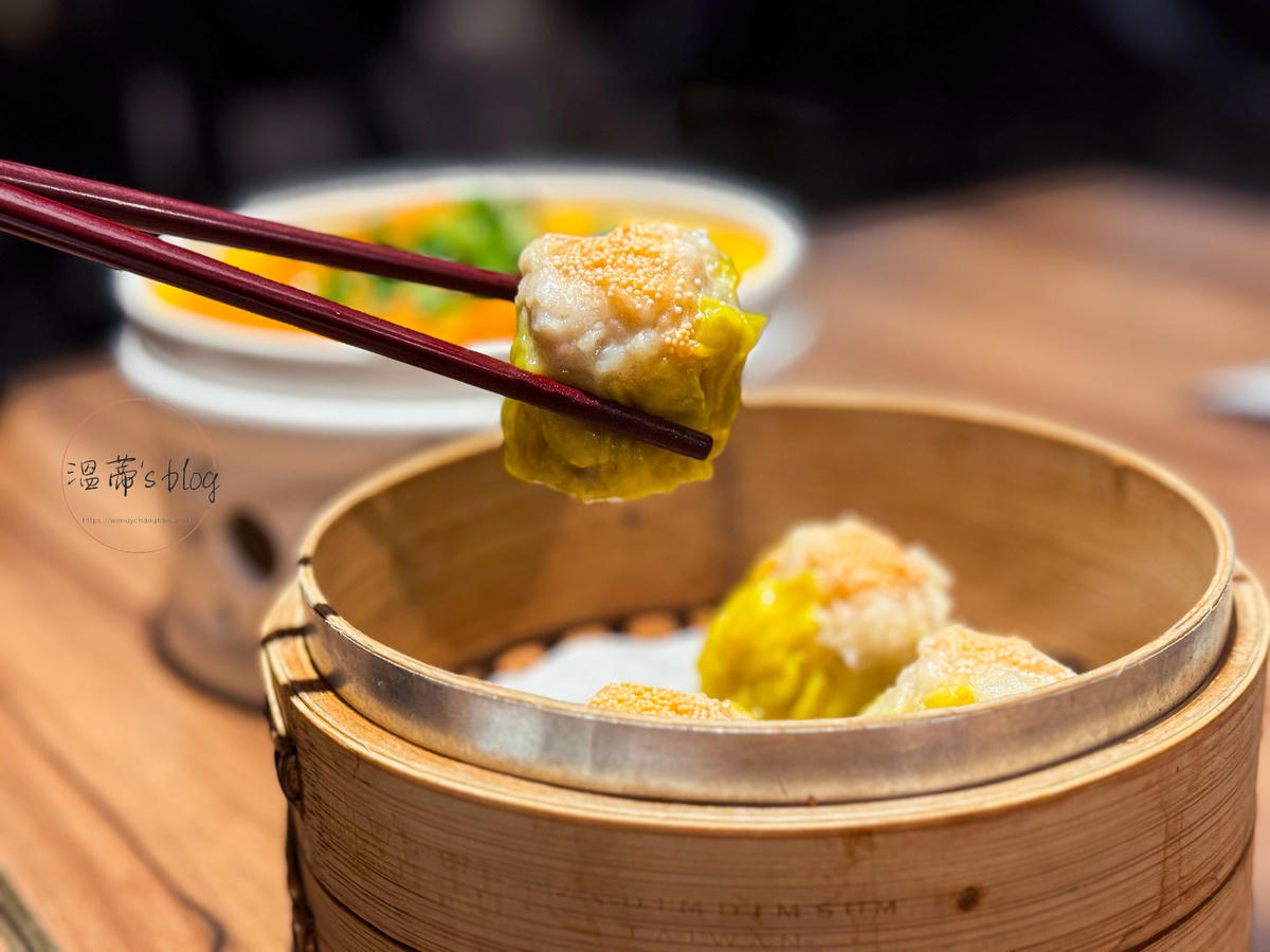 蟹子燒賣皇138元