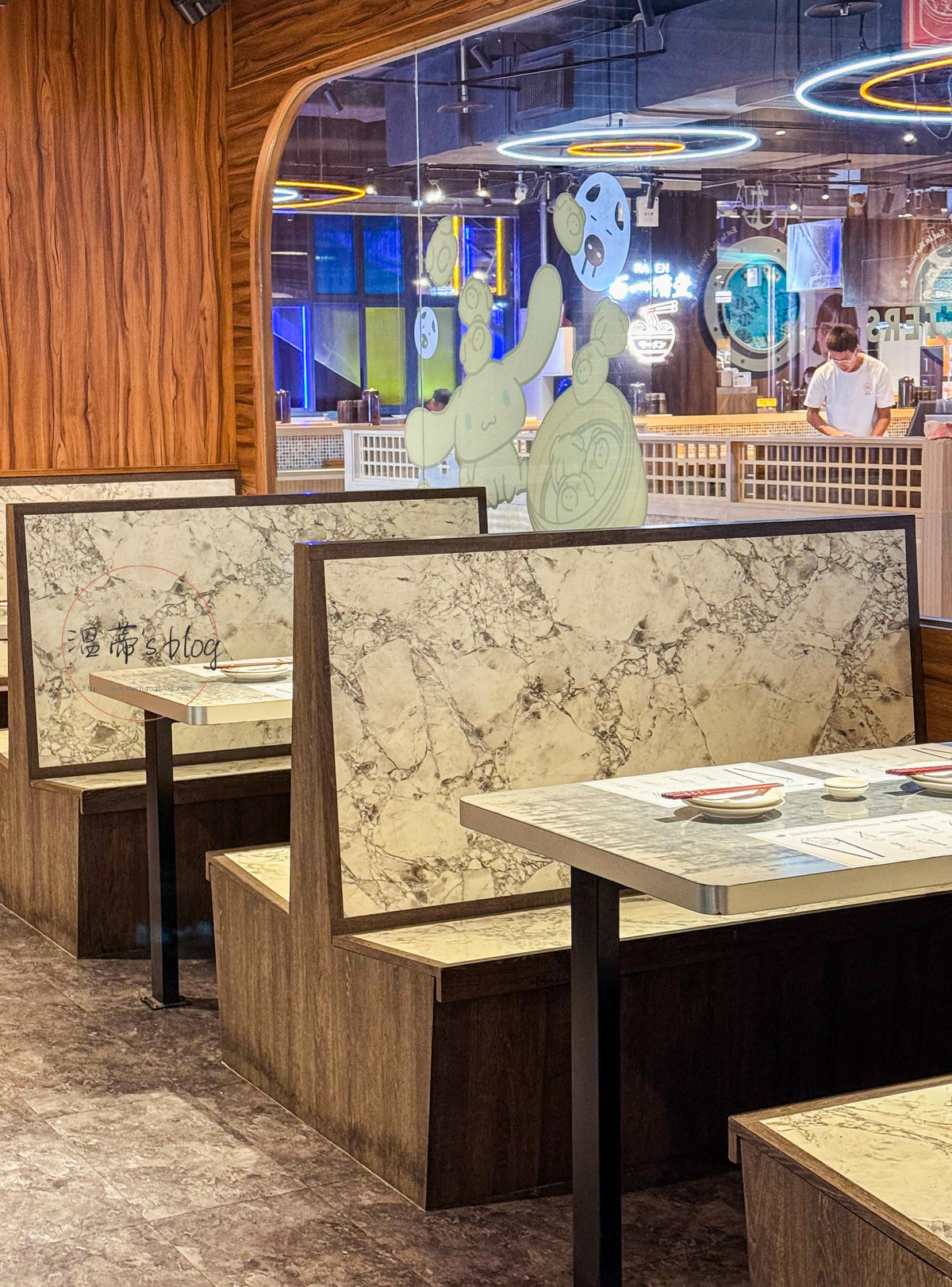 點點心台灣 桃園新光影城店 店內座位