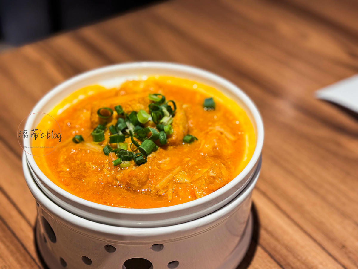 蟹意滿滿豆腐煲268元
