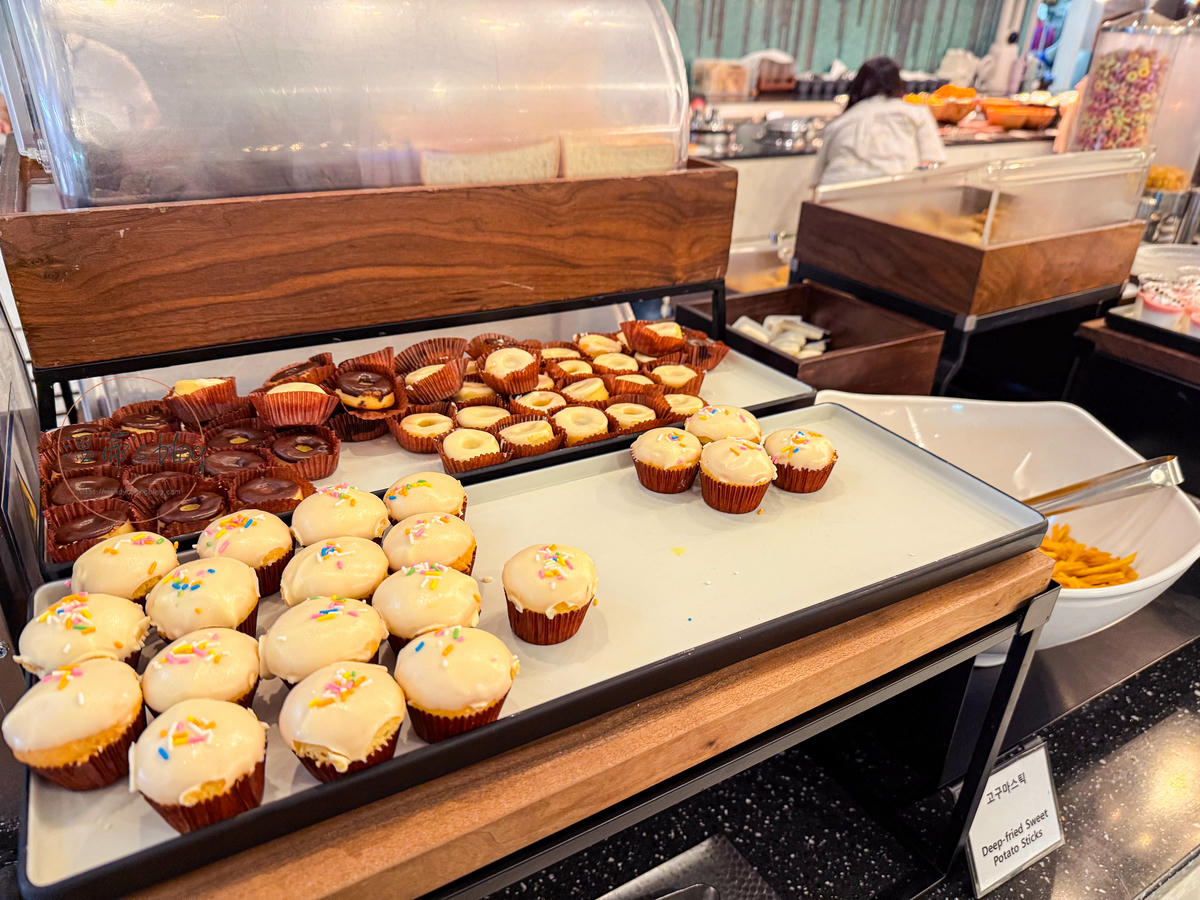 Matina Lounge貴賓室自助區