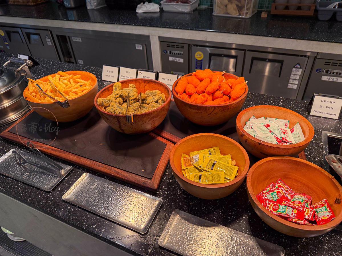 Matina Lounge貴賓室自助區