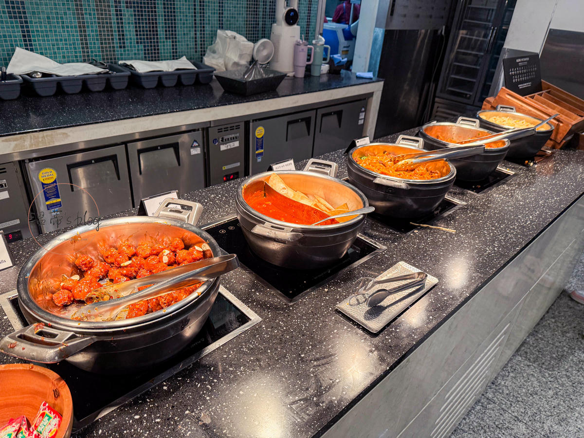 Matina Lounge貴賓室自助區