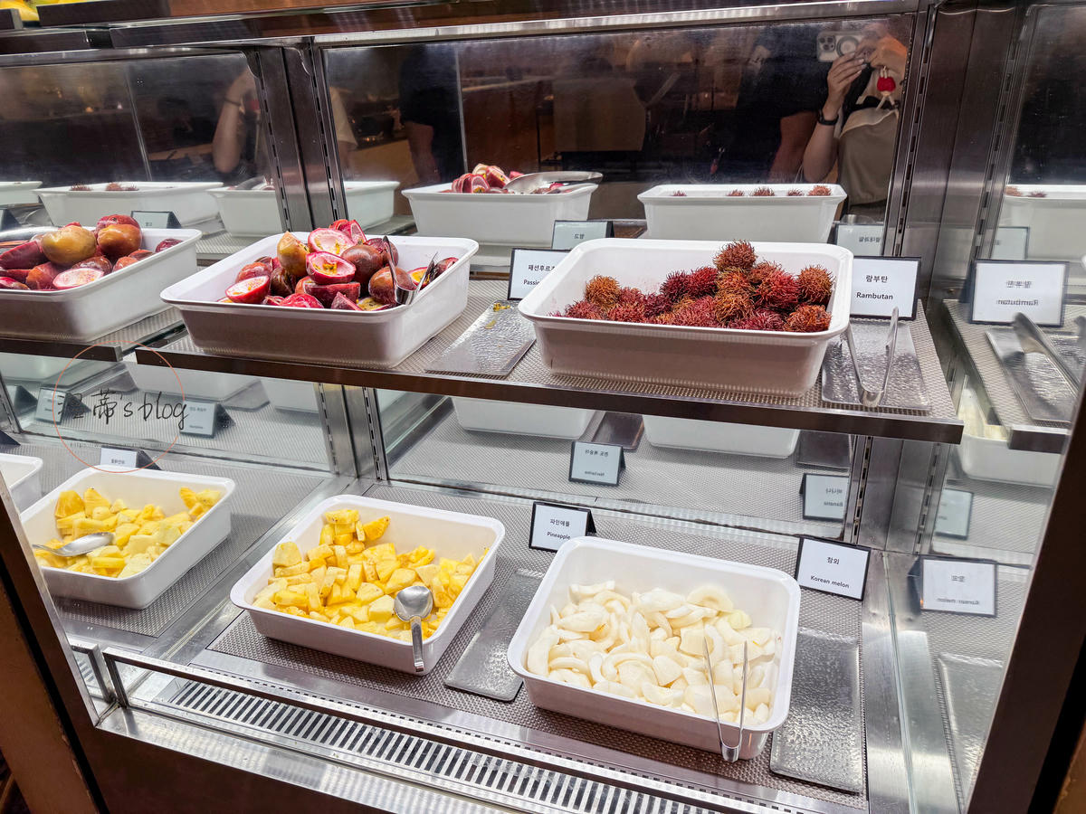 Matina Lounge貴賓室自助區