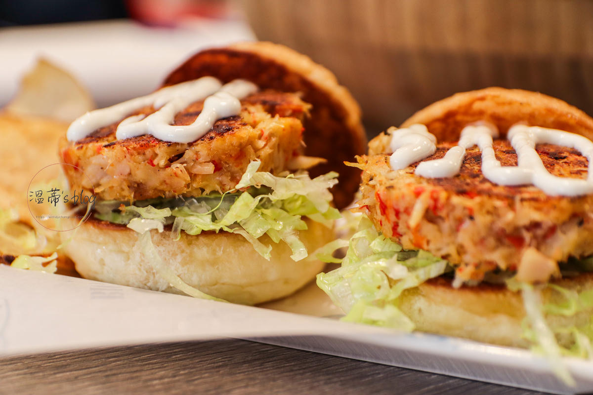 桃園華泰 outlet 聚餐推薦「Big Pier 大碼頭美式手抓海鮮餐廳」-附菜單 - 第13張圖 美味蟹堡340元