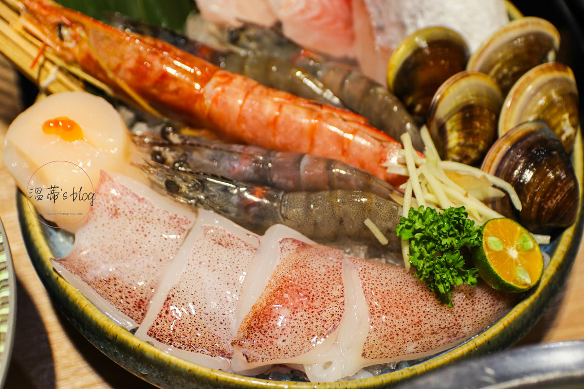 桃園藝文特區「極禾優質鍋物」海鮮七小福太強!湯底自然回甘不死鹹-附菜單 - 第26張圖 六小福