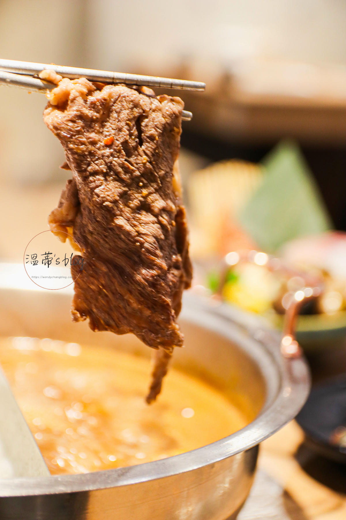 桃園藝文特區「極禾優質鍋物」海鮮七小福太強!湯底自然回甘不死鹹-附菜單 - 第36張圖 川燙牛肉