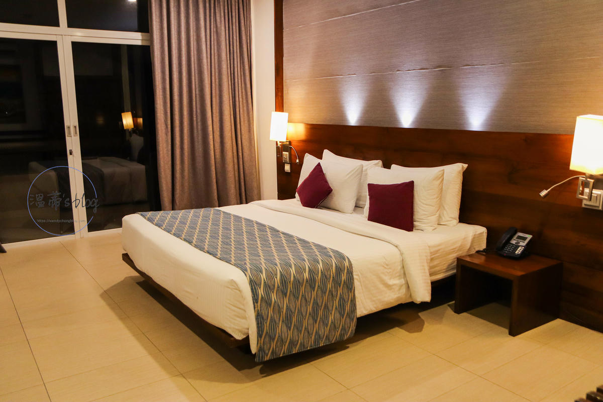 斯里蘭卡住宿|阿瑪基阿利亞飯店(Amagi Aria)漂亮的潟湖景飯店 - 第2張圖 阿瑪基阿利亞飯店 雙人床