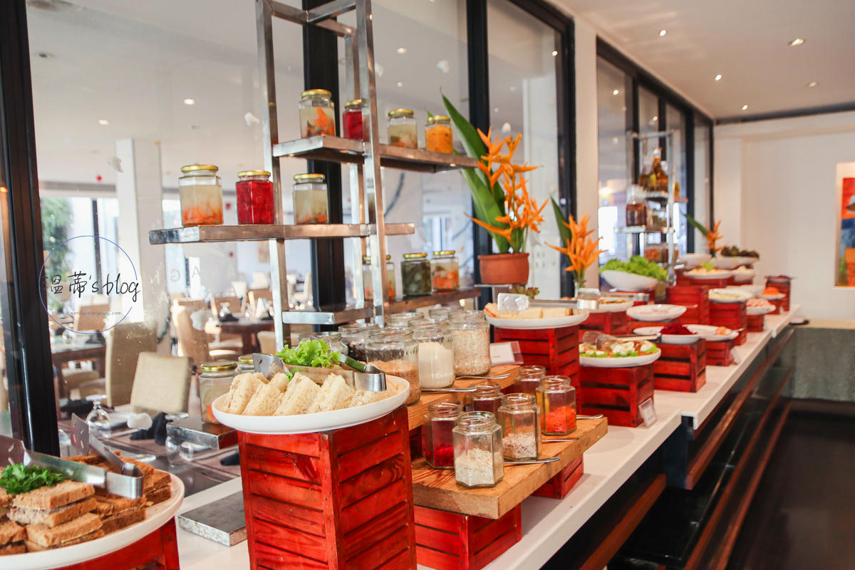 斯里蘭卡住宿|阿瑪基阿利亞飯店(Amagi Aria)漂亮的潟湖景飯店 - 第21張圖 阿瑪基阿利亞飯店 自助餐 三明治