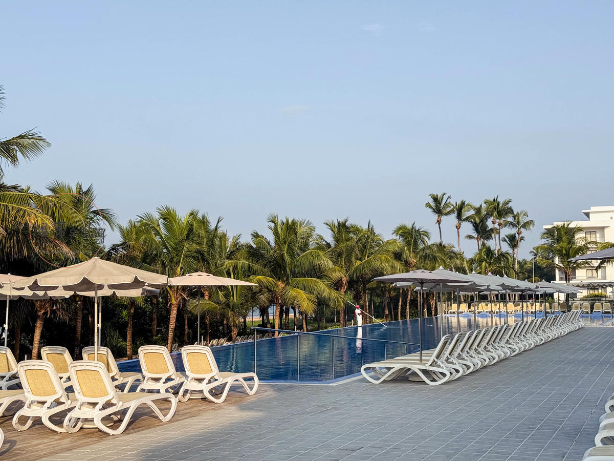 Hotel Riu Sri Lanka 泳池