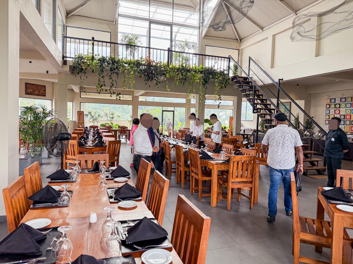斯里蘭卡康堤餐廳|Nishantha’s Restaurant體驗當地料理與山城景觀 - 第2張圖 斯里蘭卡康堤餐廳|Nishantha’s Restaurant體驗當地料理與山城景觀