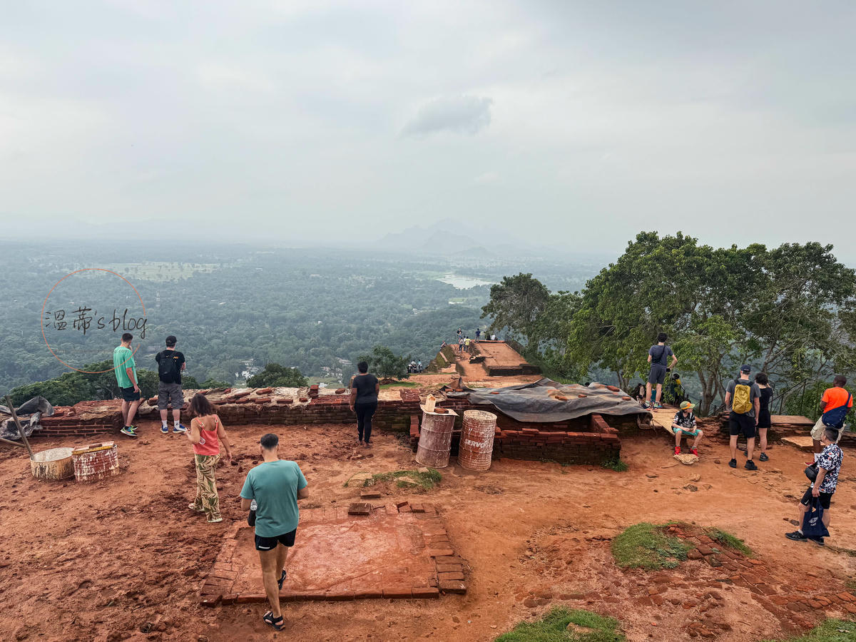 斯里蘭卡景點|獅子岩(Sigiriya)攀爬1200階梯看古代宮殿 - 第10張圖 獅子岩
