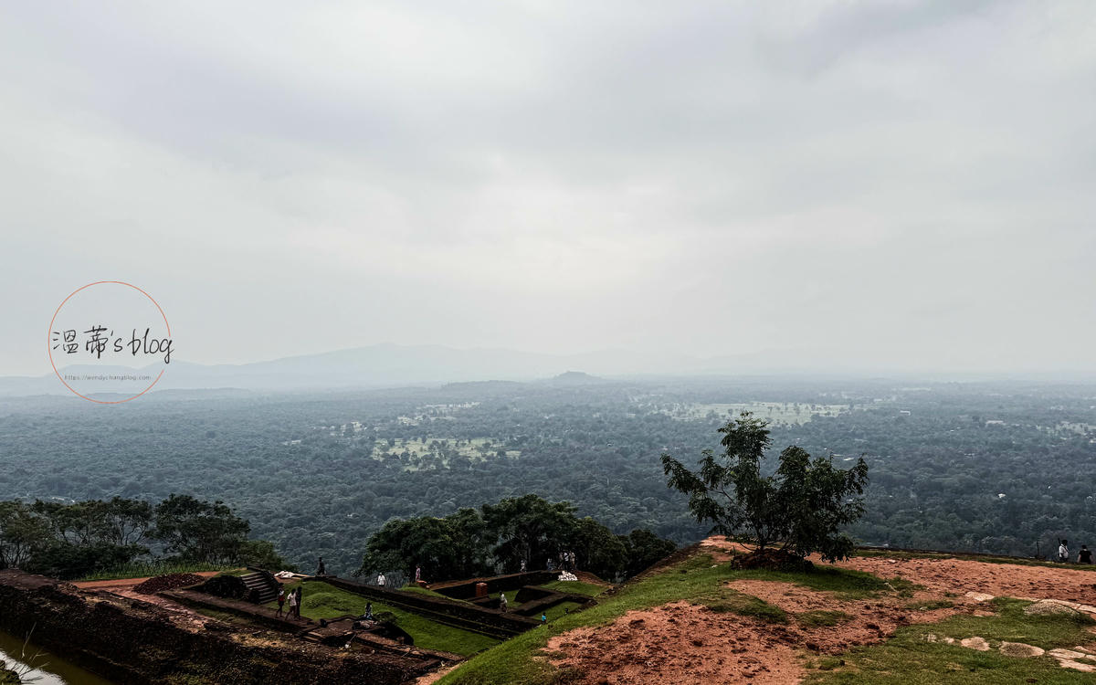 斯里蘭卡景點|獅子岩(Sigiriya)攀爬1200階梯看古代宮殿 - 第11張圖 獅子岩