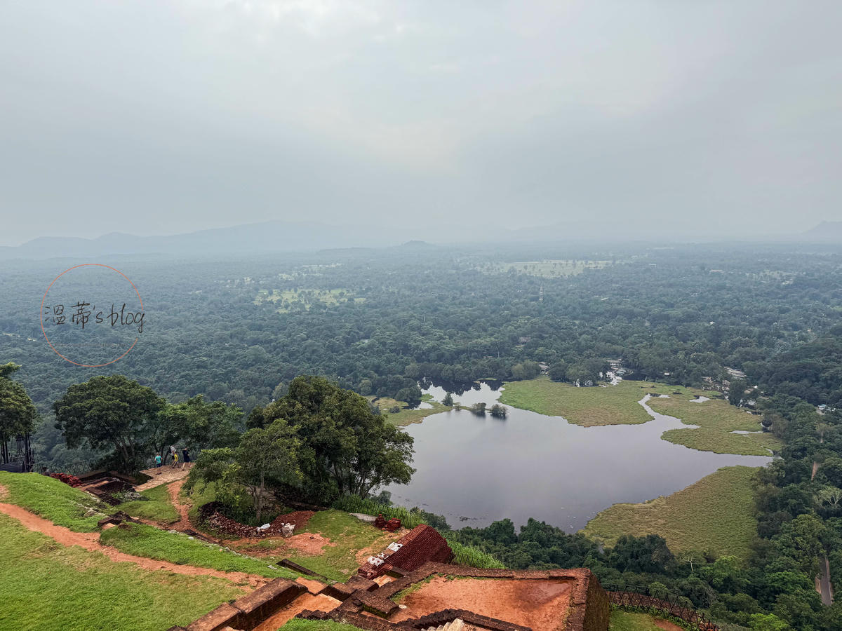 斯里蘭卡景點|獅子岩(Sigiriya)攀爬1200階梯看古代宮殿 - 第12張圖 獅子岩