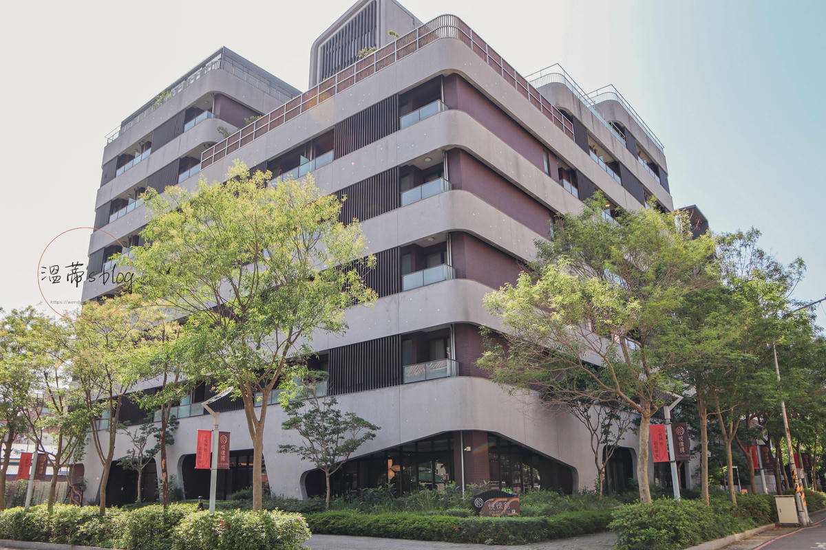 林口長庚醫院附近住宿推薦|悅徠舘 Joyfultel 豪華客房開箱 - 第1張圖 林口長庚醫院附近住宿推薦|悅徠舘 Joyfultel 店家外觀