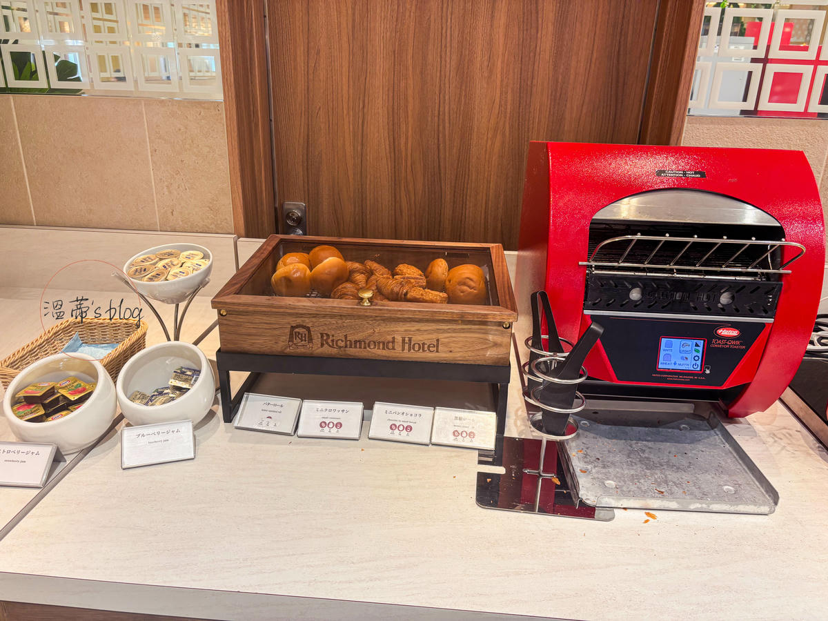 里士滿那霸久茂地酒店 早餐