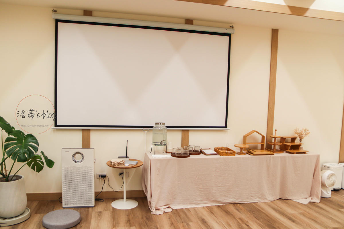 桃園八德咖啡廳「時食茶屋」桃園下午茶、生日派對場地、周歲趴一站搞定全攻略-附菜單 - 第18張圖 2樓包廂區