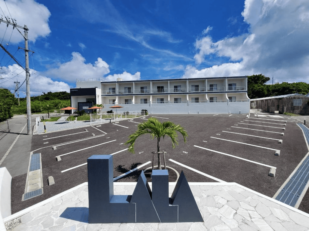 沖繩古宇利住宿｜Lalamare Kouri 古宇利拉拉馬雷 店家外觀