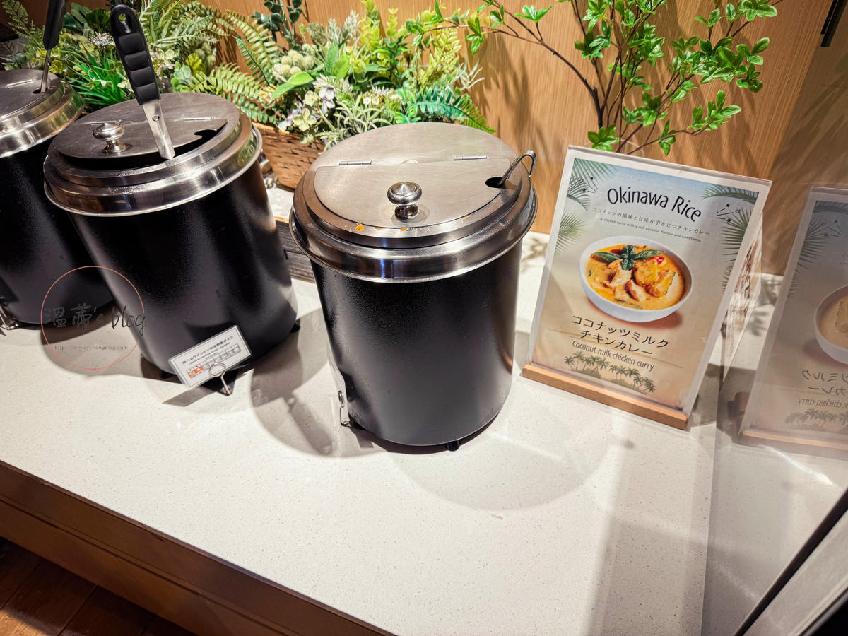 沖繩住宿|沖繩那霸旭橋托麗芙特酒店(Hotel Torifito Naha Asahibashi):旭橋站旁高CP值飯店! - 第16張圖 沖繩那霸旭橋托麗芙特酒店 早餐自助吧